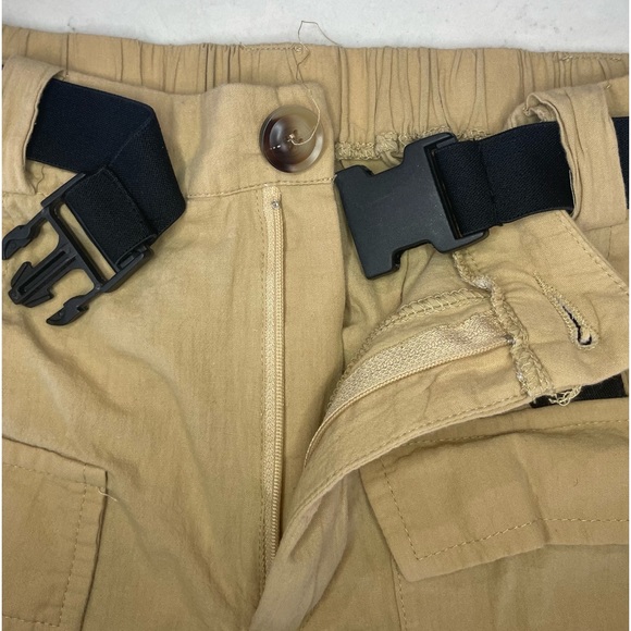 SHEIN Push-Buckle Belted Shorts, Khaki, Size Medium (6), Worn Once - Picture 3 of 8